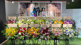 「テニプリ跡部様はじめ各界の王族・貴族がUQ「UQUEEN」誕生を祝福」の画像1