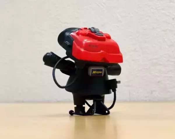 「ついに四兄弟に　伝説の3Dハード「バーチャルボーイ」をメカトロメイトで再現」の画像