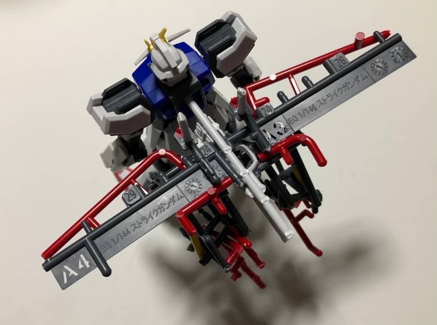 天才発見！EGストライクガンダムの余ったランナーでエールストライカーを自作