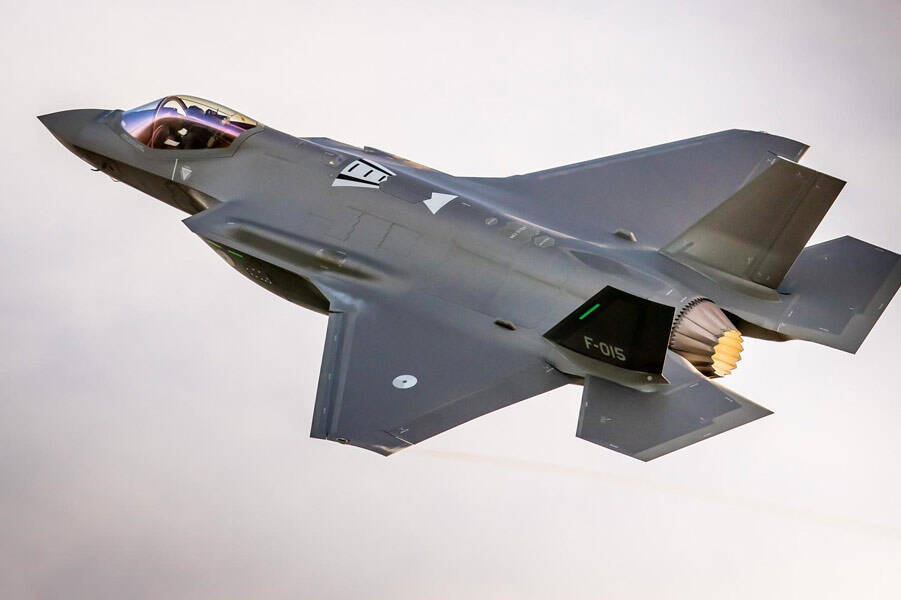 オランダ空軍F-35Aが初度運用能力を獲得　実戦体制に移行
