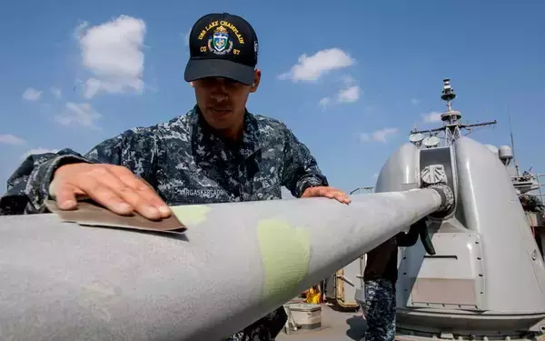 「BAEシステムズ　米海軍5インチ砲Mk45のMod4改修分を出荷」の画像