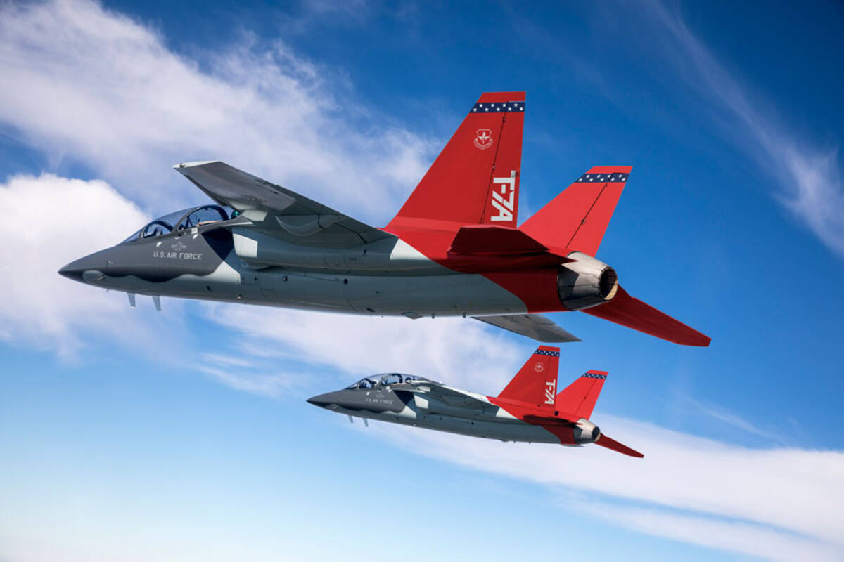 アメリカ空軍の新型ジェット練習機t 7aレッドホーク製造開始 年1月25日 エキサイトニュース