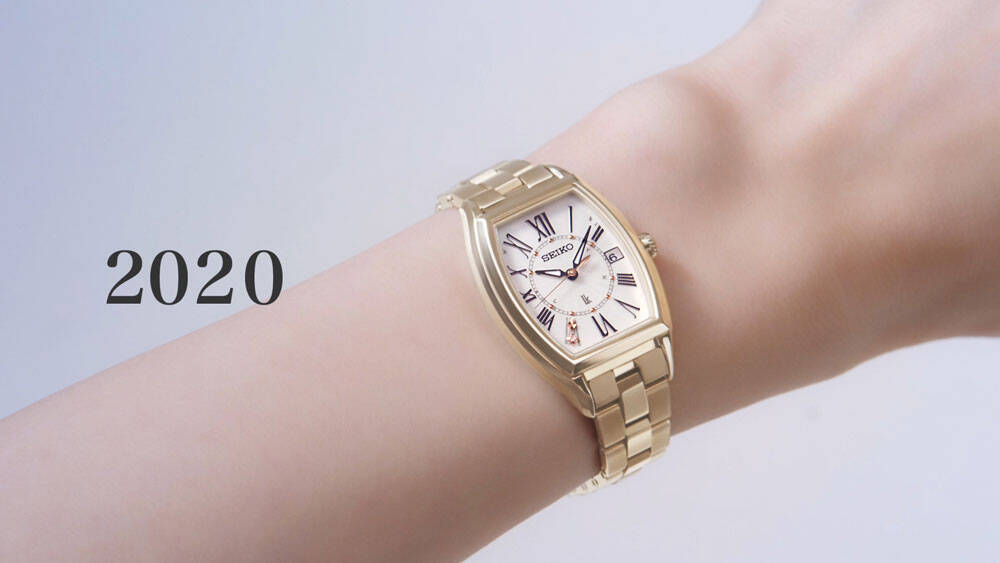 綾瀬はるかの1995年ファッションも必見　「セイコー ルキア」誕生秘話を描いた25周年WEBムービー