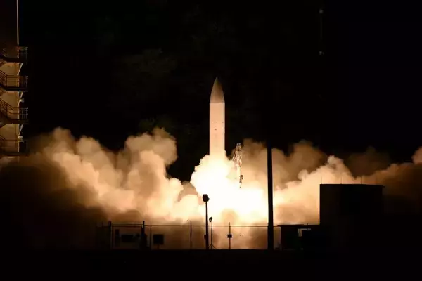 「アメリカ軍　極超音速兵器の実射試験に成功」の画像