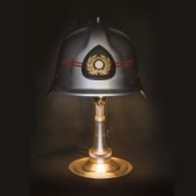 横浜消防の「本物」が手元に　ふるさと納税返礼品に「活動服トート」や「ヘルメットランプ」が登場