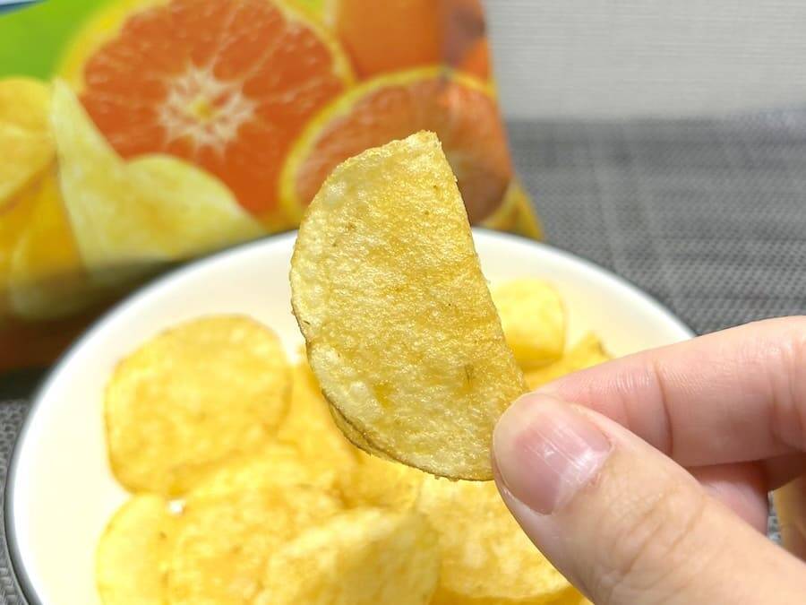 和歌山県のご当地「みかんポテチ」に衝撃　人生初の体験でパニック「なにこれ？？？」