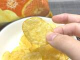 「和歌山県のご当地「みかんポテチ」に衝撃　人生初の体験でパニック「なにこれ？？？」」の画像7