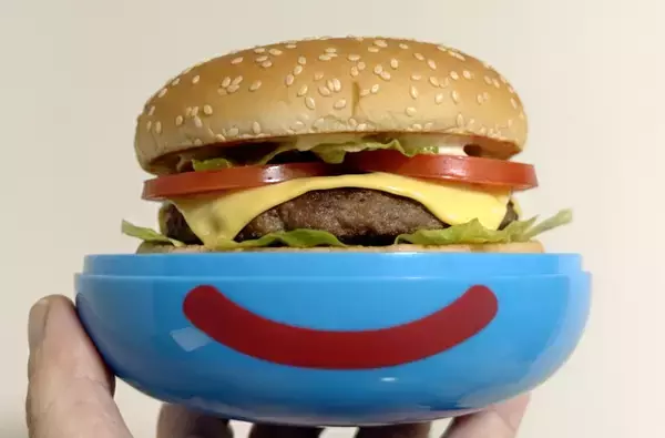 「何に使うんだ！？マクドナルドの「スライム in スライム」当選したので早速開封してみた」の画像