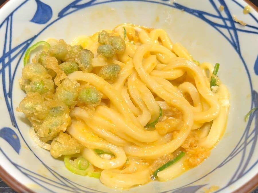 あ、ありがてぇ……企業戦士は丸亀製麺の“仙豆”で今すぐ日々の疲れを吹き飛ばそう！