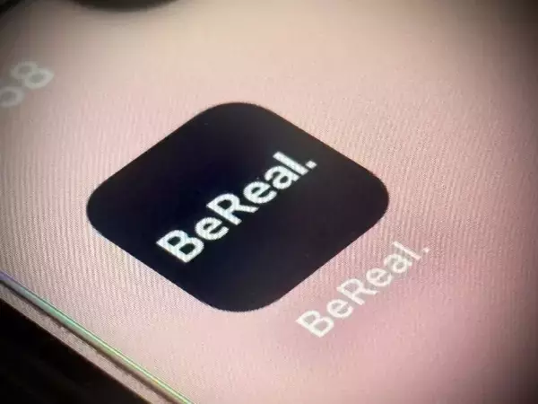 「BeRealテロ」と呼ばれる情報漏えい問題　銀行事案で見えた“2分投稿”の落とし穴