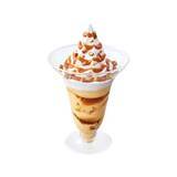 「ミニストップから「塩キャラメルプリンパフェ」　ビターな風味とカリカリ食感がアクセント」の画像2