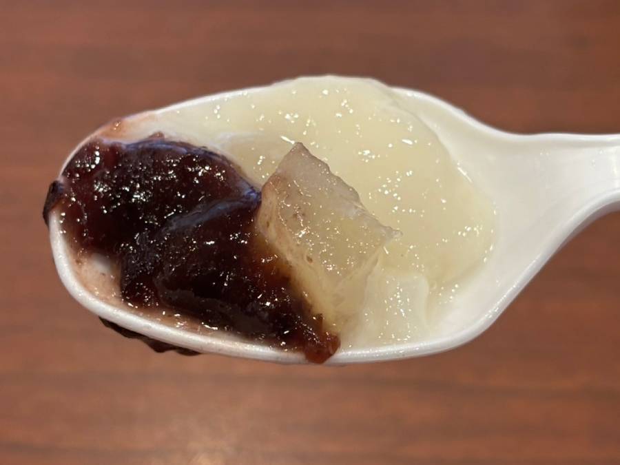 うどんがまさかの冷スイーツに！？丸亀製麺の新作「丸亀うどんプリン」を全種レビュー
