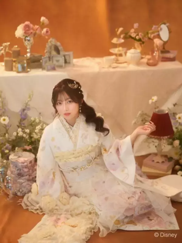 「プリンセスからヴィランズまで　希空が魅せる振袖4変化、スタジオアリス新WebCM」の画像