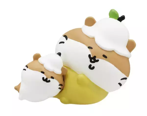 「ちいかわのナガノとサンリオがコラボ　「ねむいねフィギュア」発売」の画像