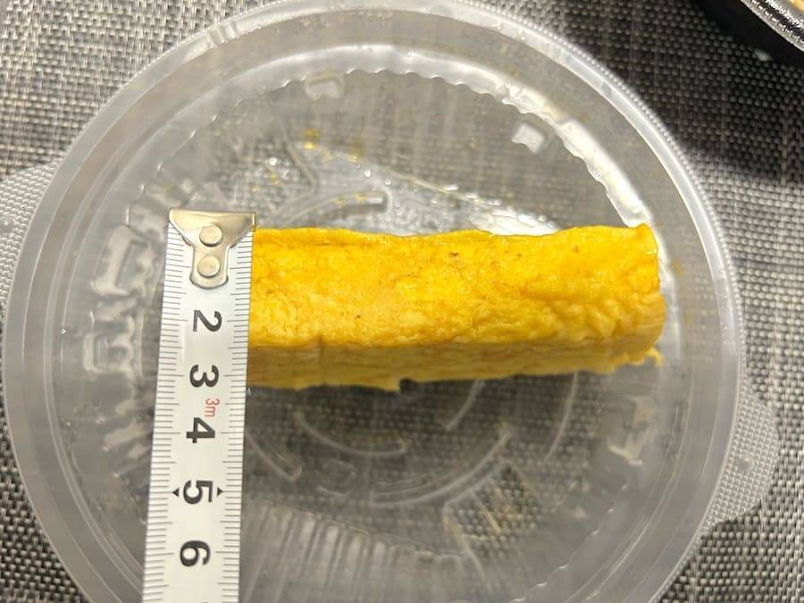 分厚いだし巻き玉子がそばにドーン！ドンキの“偏愛メシ”新作が密かな夢を叶えてくれた