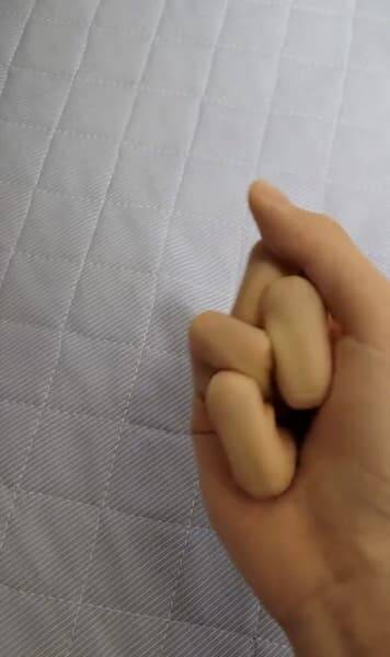 まるで指の知恵の輪　信じられない可動域を持つXユーザーが話題「関節何個あんの」