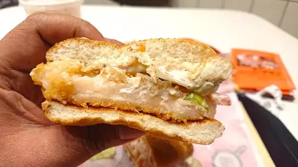 「マクドナルドの新商品発表会にDA PUMP登場！3種類のバーガーを試食」の画像