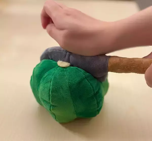 「これが“絶望”か……ぬいぐるみ作家が作る「固まった砂糖」の再現度が高すぎる」の画像
