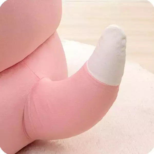 「老舗ソファメーカーが本気で作ったポケモン「ヤドン」のビーズソファ　しっぽや表情も完全再現」の画像