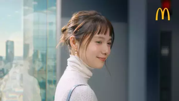 「マクドナルドに春到来　宮崎あおいも再会を喜ぶ「瀬戸内レモンタルタルベーコンてりたま」が3年ぶり復活」の画像