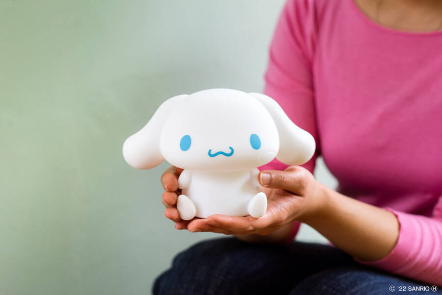 宝島社より「シナモロール 20th お部屋ライトBOOK」が発売　お部屋ライトシリーズ初のサンリオキャラクター