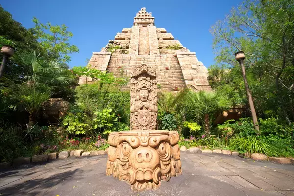 東京ディズニーシー「インディ・ジョーンズ」が11月30日に再開　約1年3か月の休止を経て演出強化