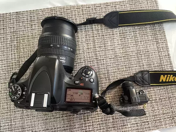 「リアルと評判のカプセルトイ「フラッシュライティングカメラ」が再販　購入してチェックしてみたゾ」の画像