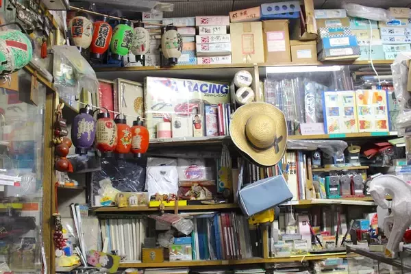 「文具店の中は時空の狭間！東京・蒲田、人情味あふれる店主が案内するディープな昭和」の画像