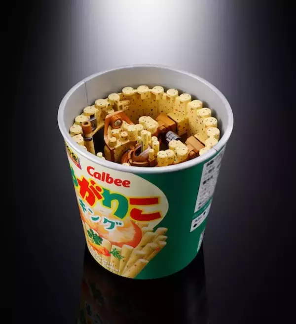 「お芋の力で目覚めるじゃがいもの騎士王！「超合金 じゃがりこキング」が発売決定」の画像