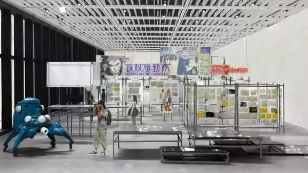 「リアルタイムで顔が乗っ取られる！？「攻殻機動隊展」で“笑い男”によるハッキングを再現した鏡が登場」の画像