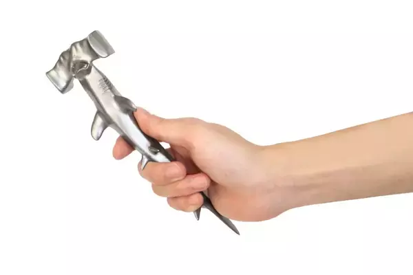「ロマン全振り「ハンマーヘッドシャークハンマー」発売　ただし……使いやすさは使い手次第」の画像