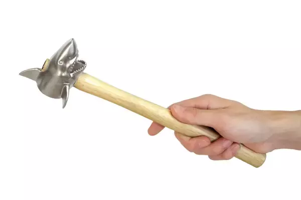 「ロマン全振り「ハンマーヘッドシャークハンマー」発売　ただし……使いやすさは使い手次第」の画像