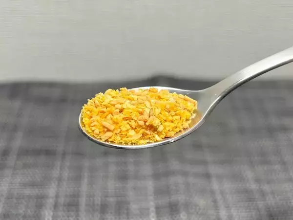 「「のり塩」「カラムーチョ」ふりかけを実食→スナック感覚かと思いきや予想外に“ご飯泥棒”だった」の画像