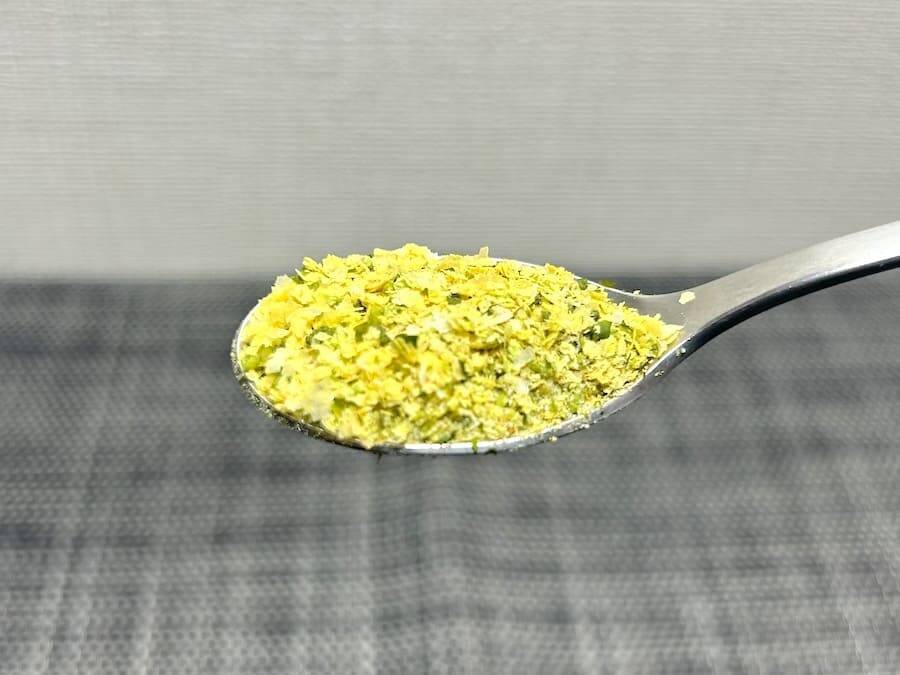 「のり塩」「カラムーチョ」ふりかけを実食→スナック感覚かと思いきや予想外に“ご飯泥棒”だった