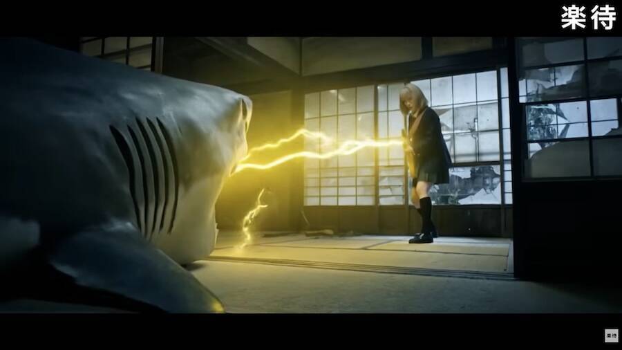 不動産サイトが放つ20分の怪作「空き家シャーク」が闇鍋状態→実はB級映画の皮をかぶった社会問題への警鐘だった