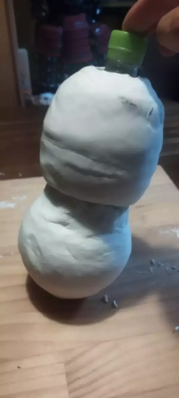 「「無いなら作る」の精神　現代武者の悩みを解決する「瓢箪型ペットボトルホルダー」が商品化されるまで」の画像