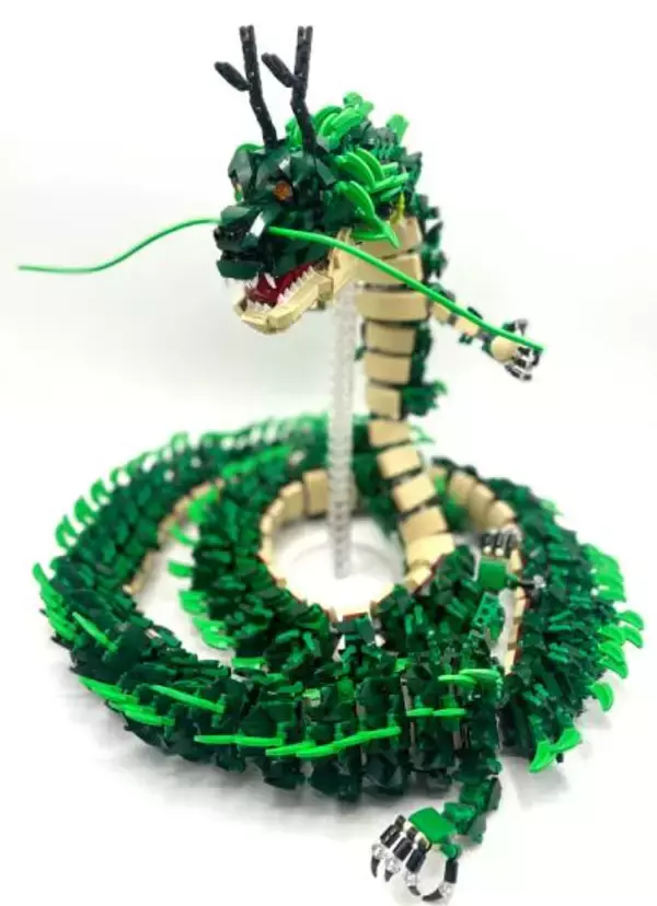 「全長2メートル超え！ドラゴンボール「シェンロン」のレゴ作品に注目」の画像