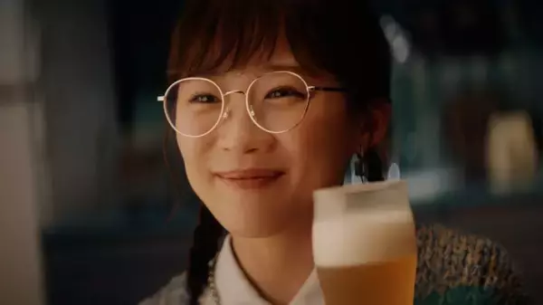 「「ちびまる子ちゃん」20年後を実写化したプレモルCM第6弾　NYで広瀬すずらが語る“来年の抱負”とは」の画像