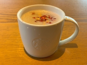 スタバ新作「ホット アップル サイダー」は温かい炭酸なのか！？ 未知の領域すぎるので確かめてきた