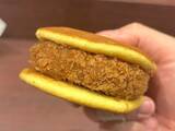 「どら焼きにコロッケを挟む時代　話題の「どらコロ」を食べてみた」の画像6