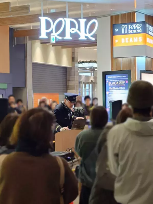 「千葉駅を沸かせた「駅員DJツヨシ」　驚きの経歴と胸アツな開催経緯」の画像
