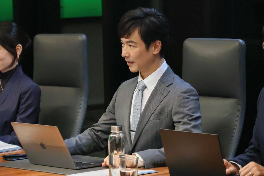 堺雅人、風呂嫌いの佐々木舞香に“モンゴル”提案　サムライマック新CMインタビューで珍回答