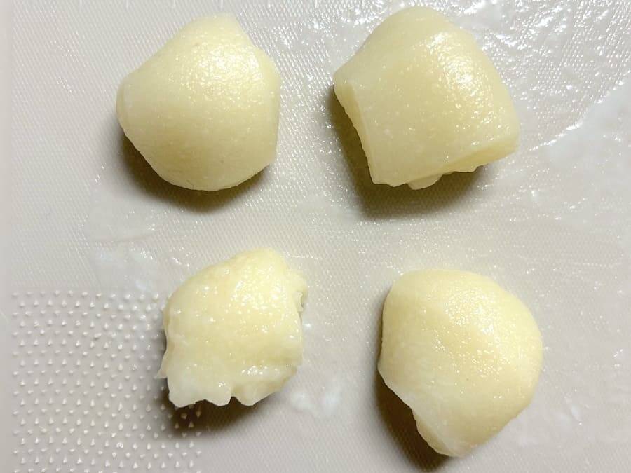 これは反則級　公式の餅アレンジ「ブラックサンダー餅」がうますぎた