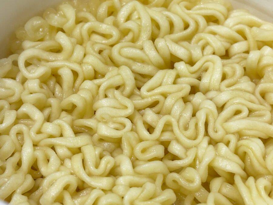辛さレベル「1」を信じていいのか？「スワイシーブルダック炒め麺」を食べてみた