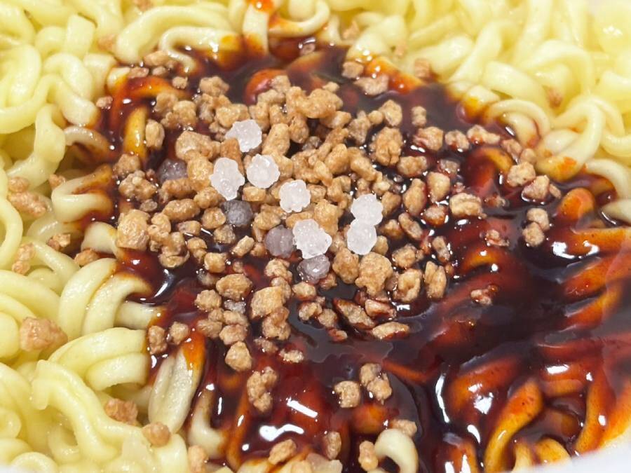 辛さレベル「1」を信じていいのか？「スワイシーブルダック炒め麺」を食べてみた