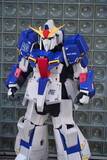 「ガンダムMk-2のコスプレ　衣装の出来栄えに刻の涙があふれる」の画像3