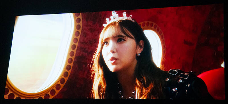 藤田ニコル、パチンコ業界のクイーンに就任！　日工組が新プロジェクトで「確変」を宣言