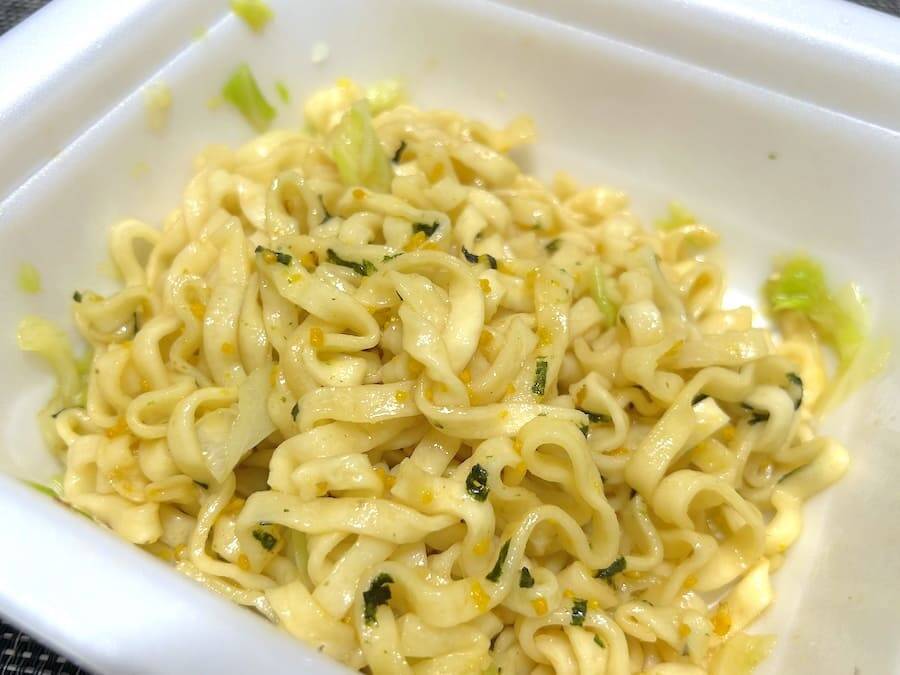 毎年気づくと売り切れてる　明星「のりたま焼うどん」をついに実食