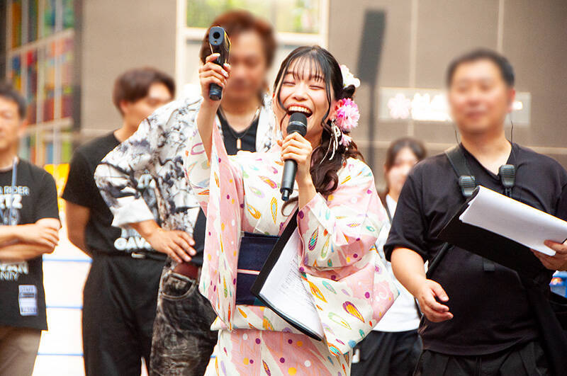 “ゼッツ”今井竜太郎と“ギャバン”長田光平、打ち水イベントでマル秘ルーティン語る　「唇を…」「相手の香りを…」