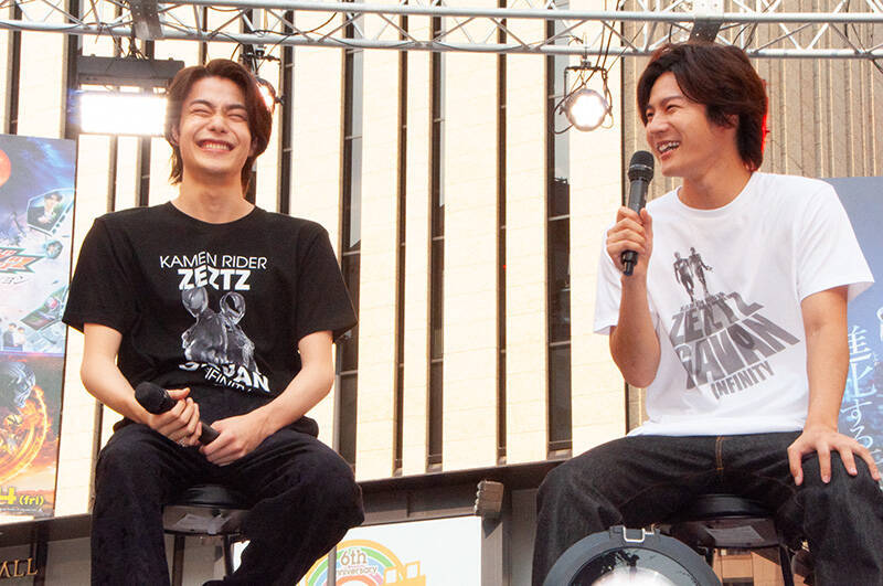 “ゼッツ”今井竜太郎と“ギャバン”長田光平、打ち水イベントでマル秘ルーティン語る　「唇を…」「相手の香りを…」